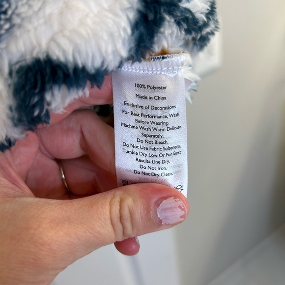 Eddie Bauer Size S Quest Plush Fleece Quarter Zip White Pink Teddy Pullover NWOT - Picture 6 of 8